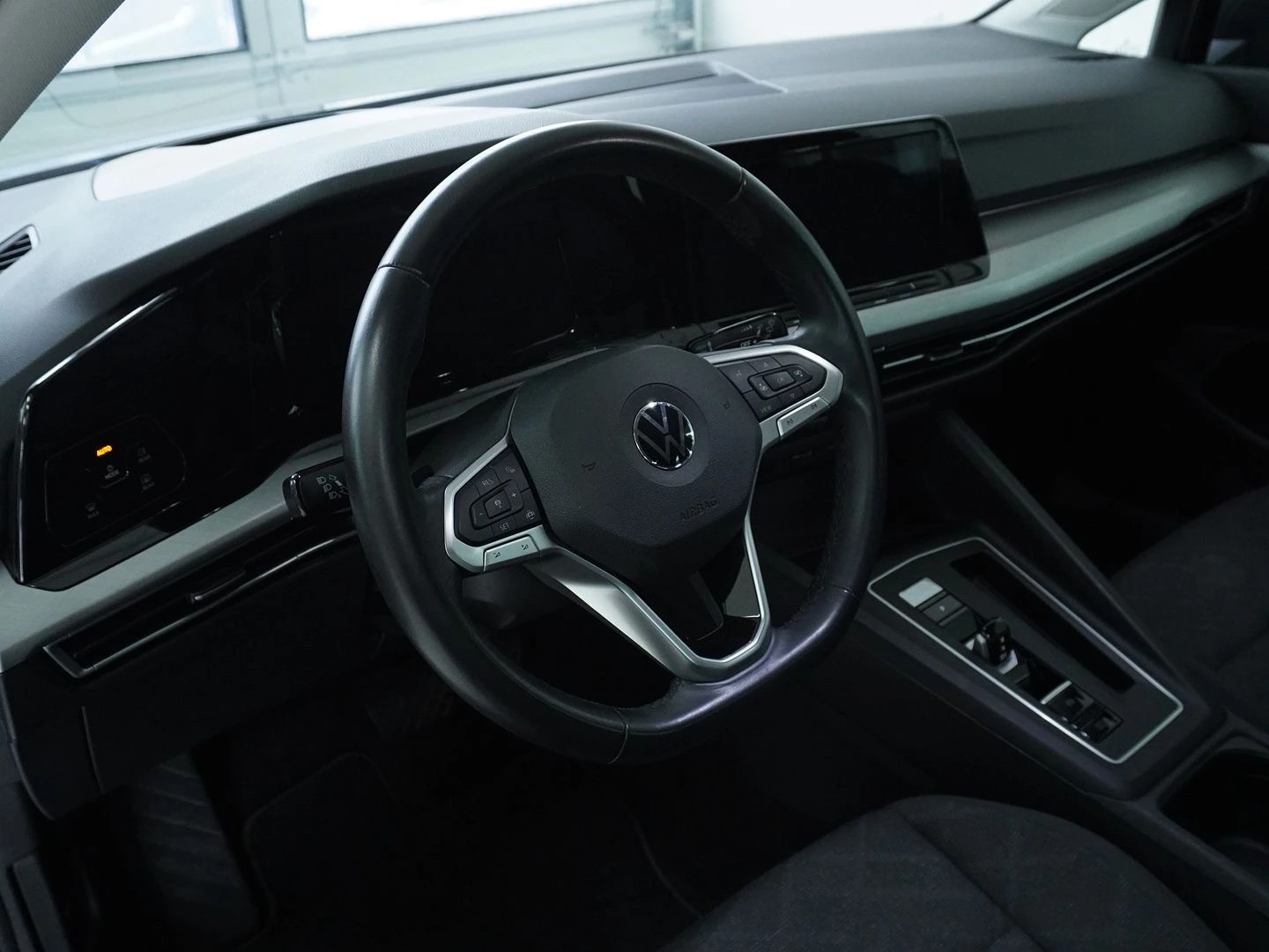 VW Golf 1.0 eTSI mHEV ACTLife DSG-showroom-element-2