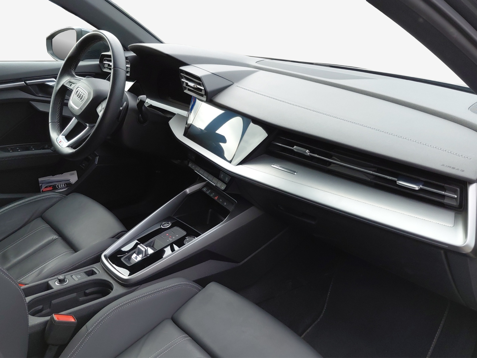 AUDI A3 Sportback 35 TFSI S line Attraction S-tronic-image-14