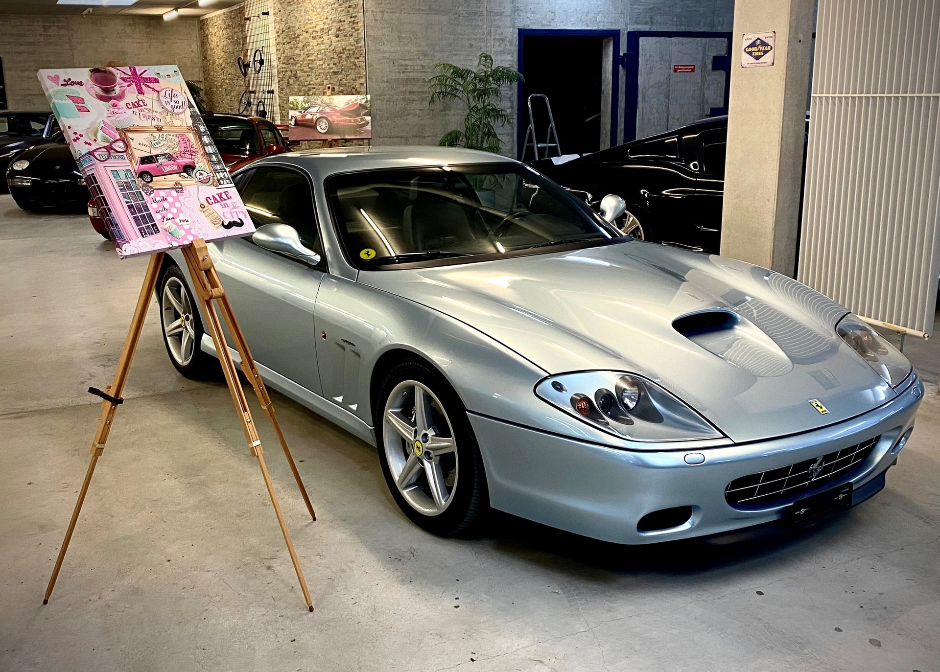 FERRARI 575M-showroom-element-3