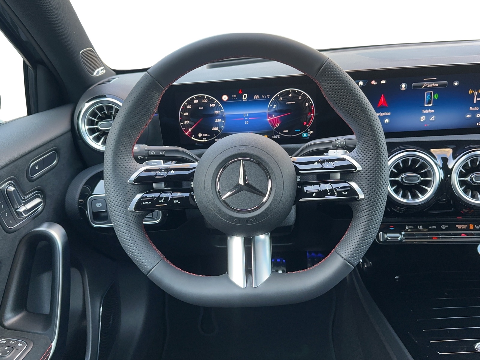 MERCEDES-BENZ A 250 4Matic 8G-DCT-image-10