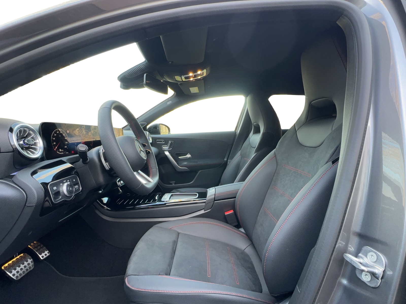 MERCEDES-BENZ A 250 4Matic 8G-DCT-image-8