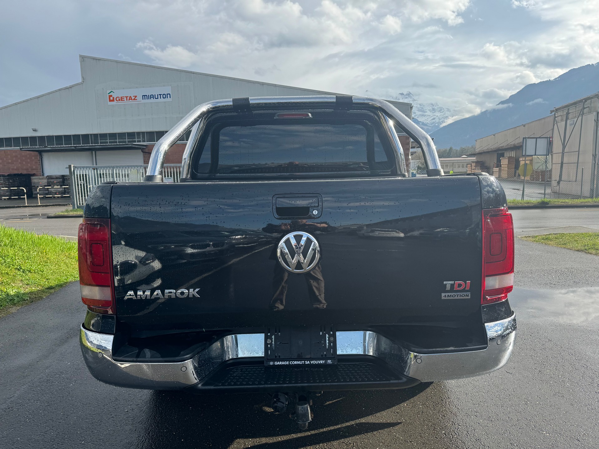 VW Amarok 2.0 BiTDI Ultimate 4Motion permanent A-image-4