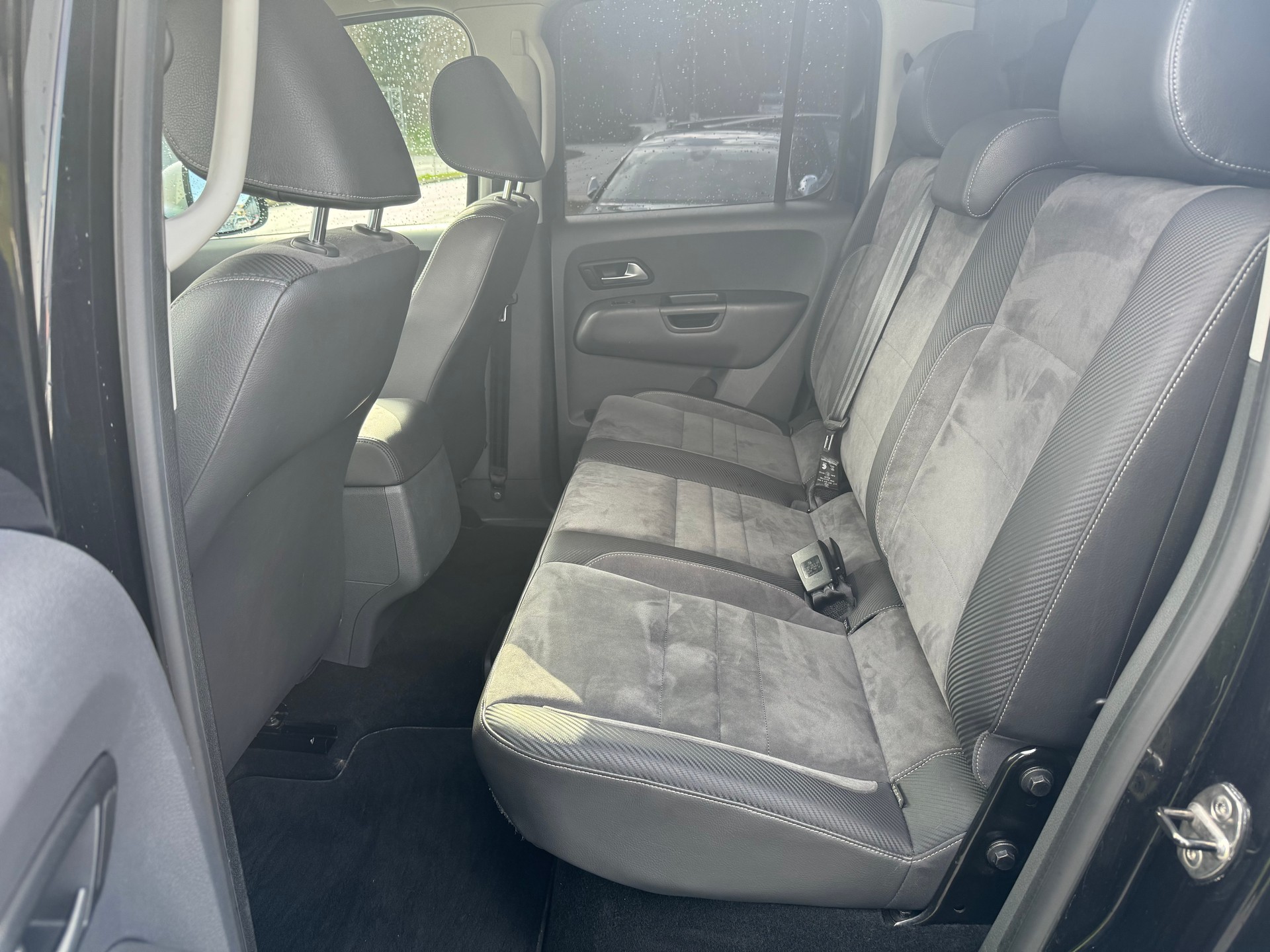 VW Amarok 2.0 BiTDI Ultimate 4Motion permanent A-image-7