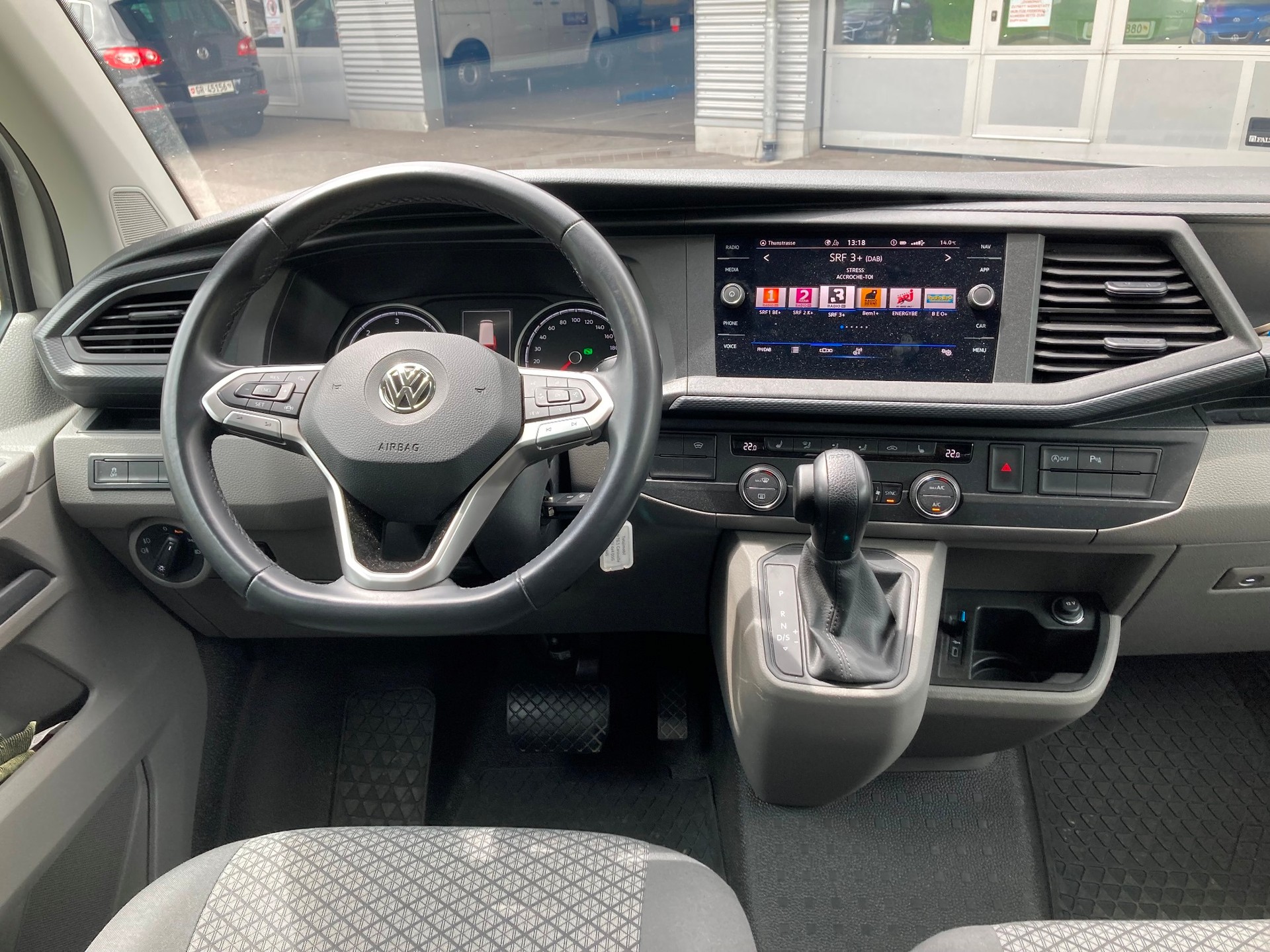 VW T6.1 Caravelle 2.0 TDI Trendline Liberty 4Motion DSG-image-11