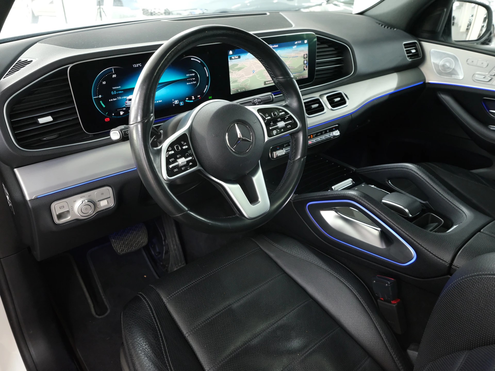 MERCEDES-BENZ GLE 400 d 4Matic AMG Line 9G-Tronic-image-5