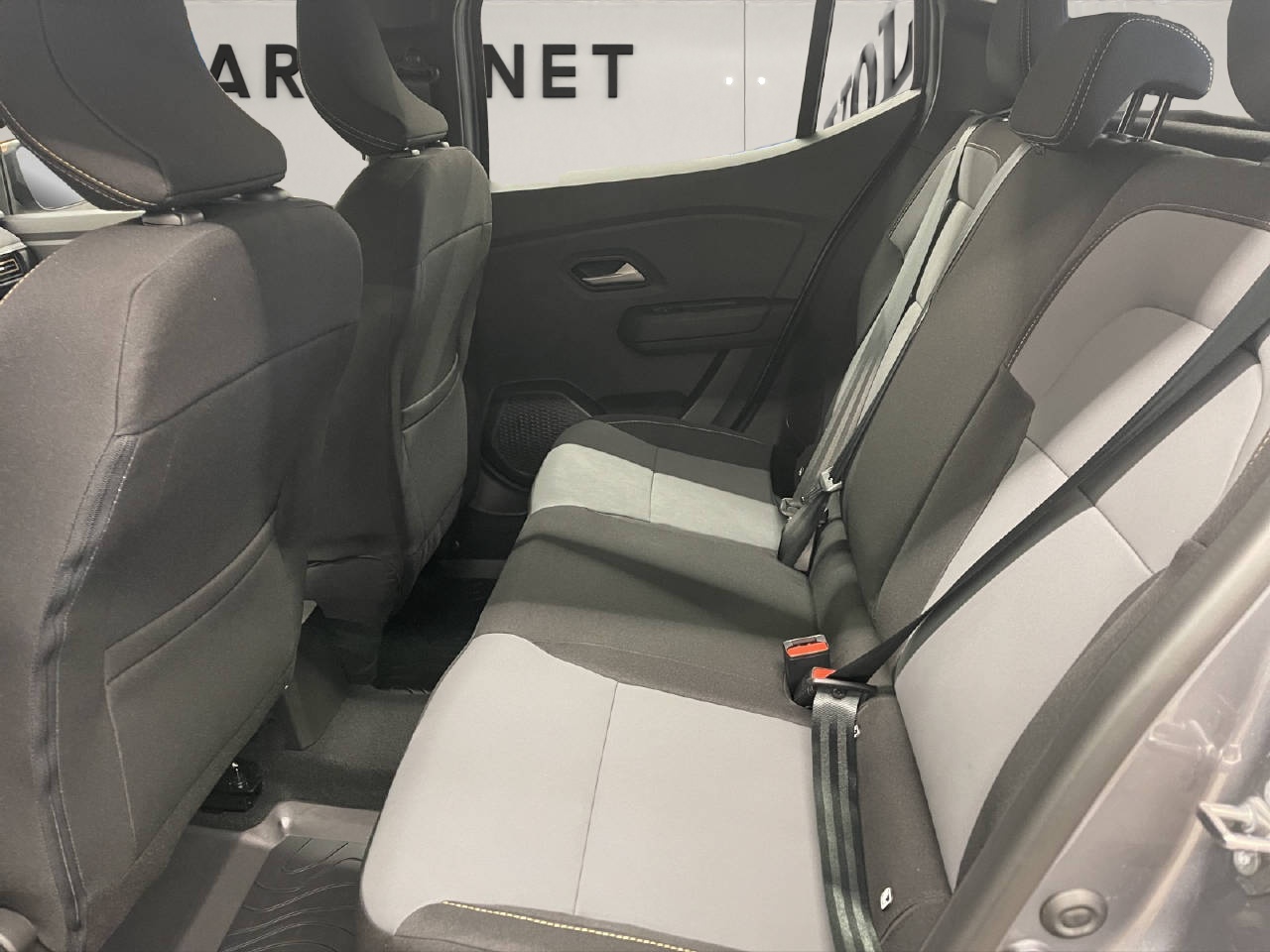 DACIA Sandero STEPWAY EXTREME TCe 90 CVT-image-8