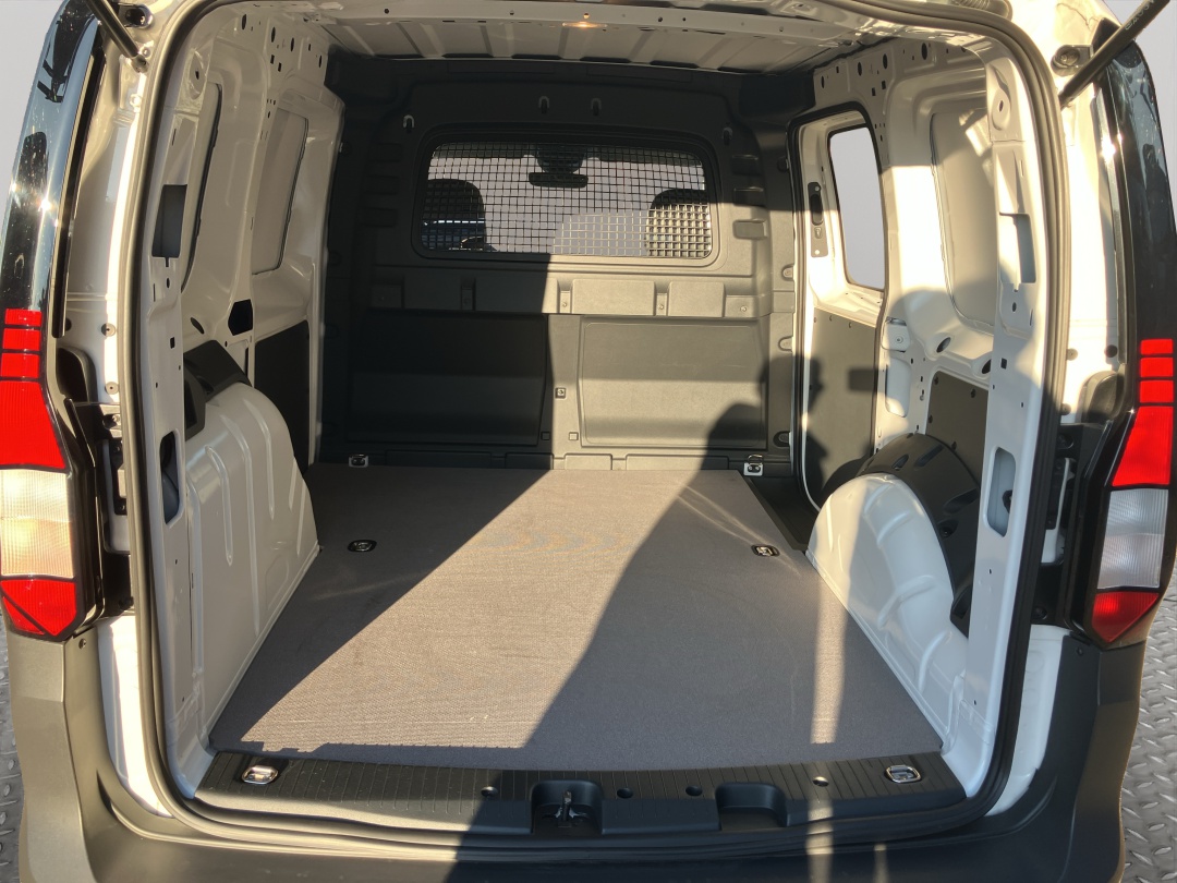 VW Caddy Cargo 1.5 TSI Entry-image-11