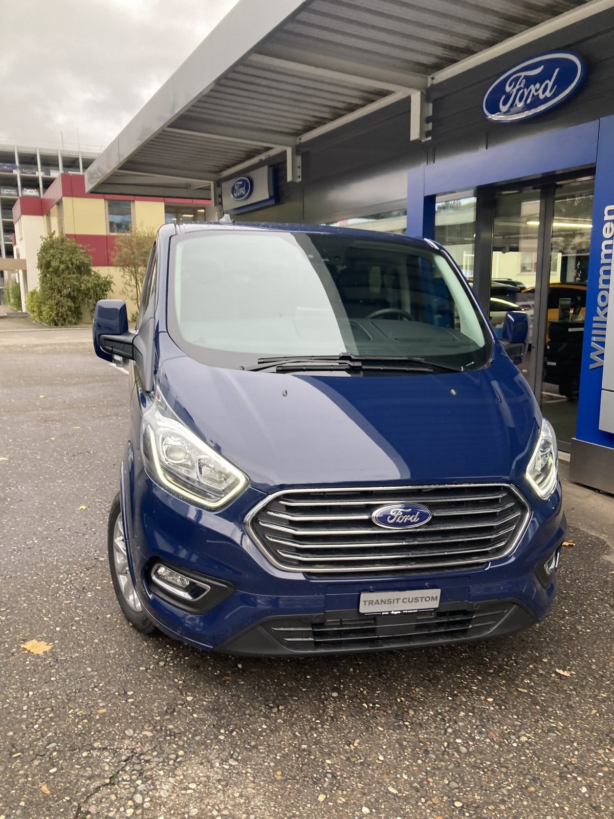 FORD Tourneo Custom 320 L2 2.0 TDCi 150 Titanium-image-9