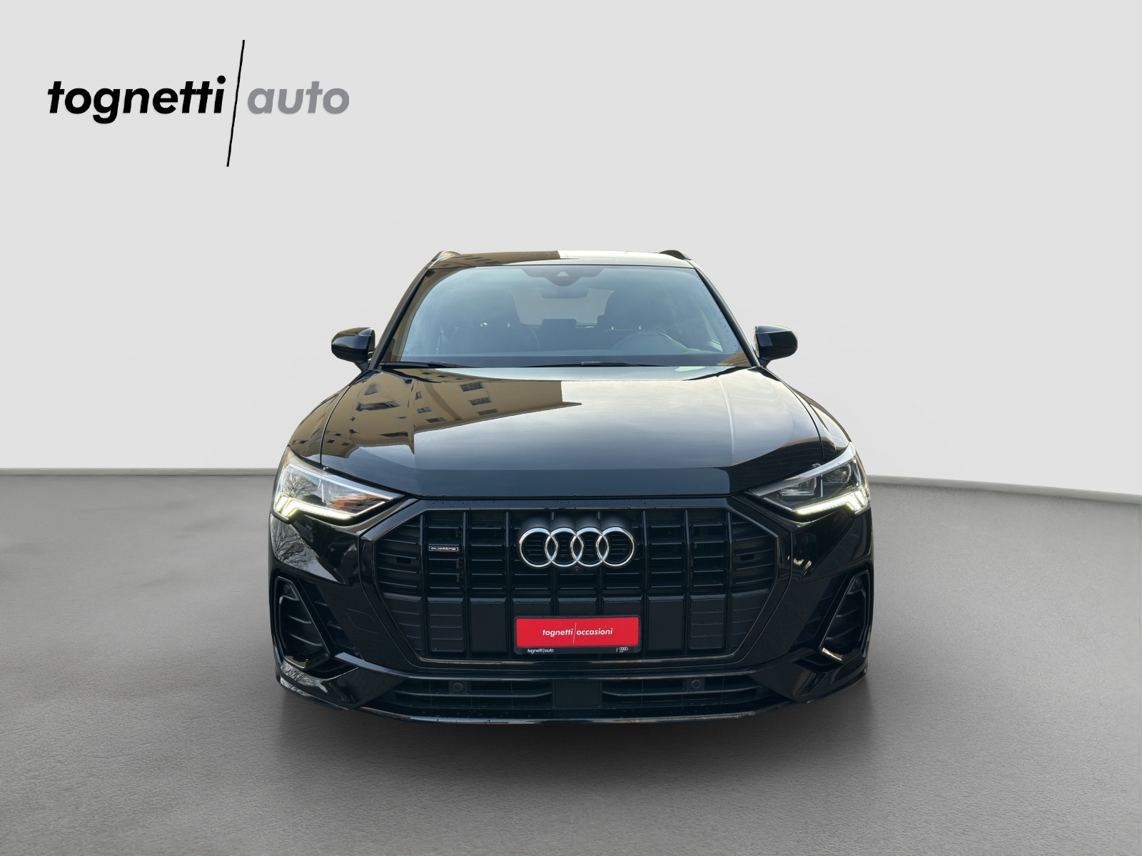 AUDI Q3 45 TFSI S line quattro S-tronic-image-6
