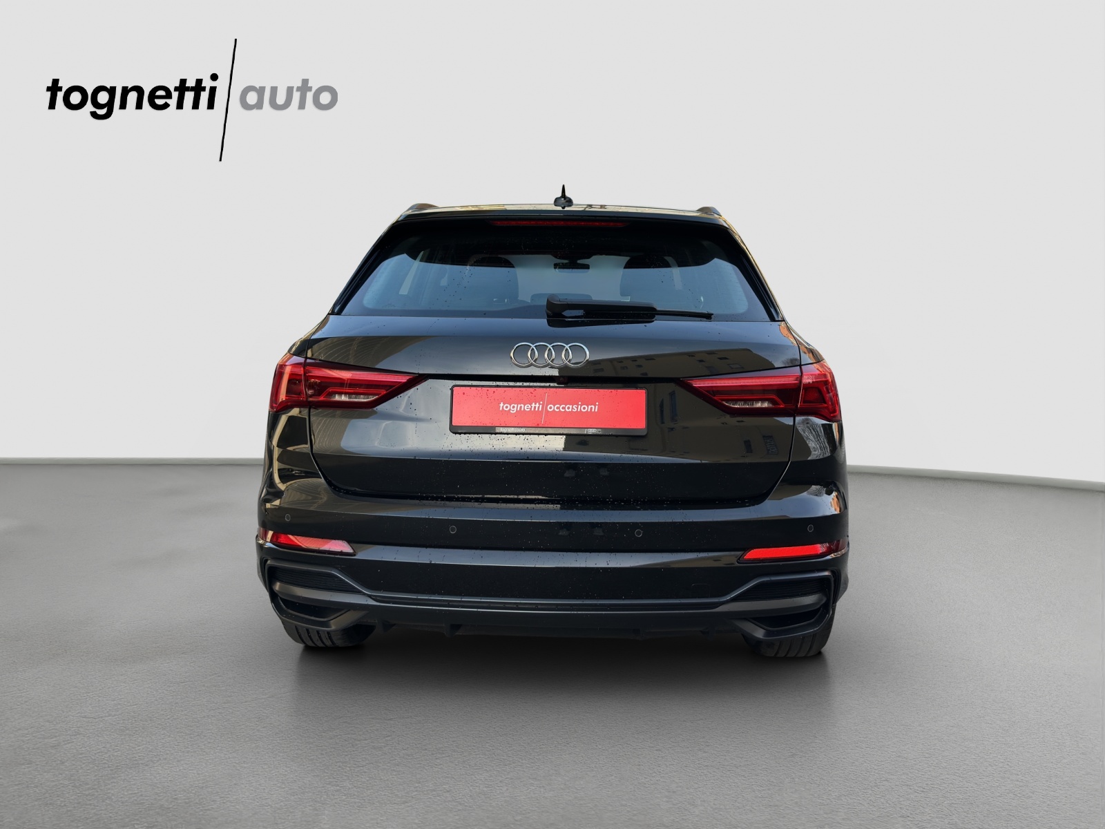 AUDI Q3 45 TFSI S line quattro S-tronic-image-5