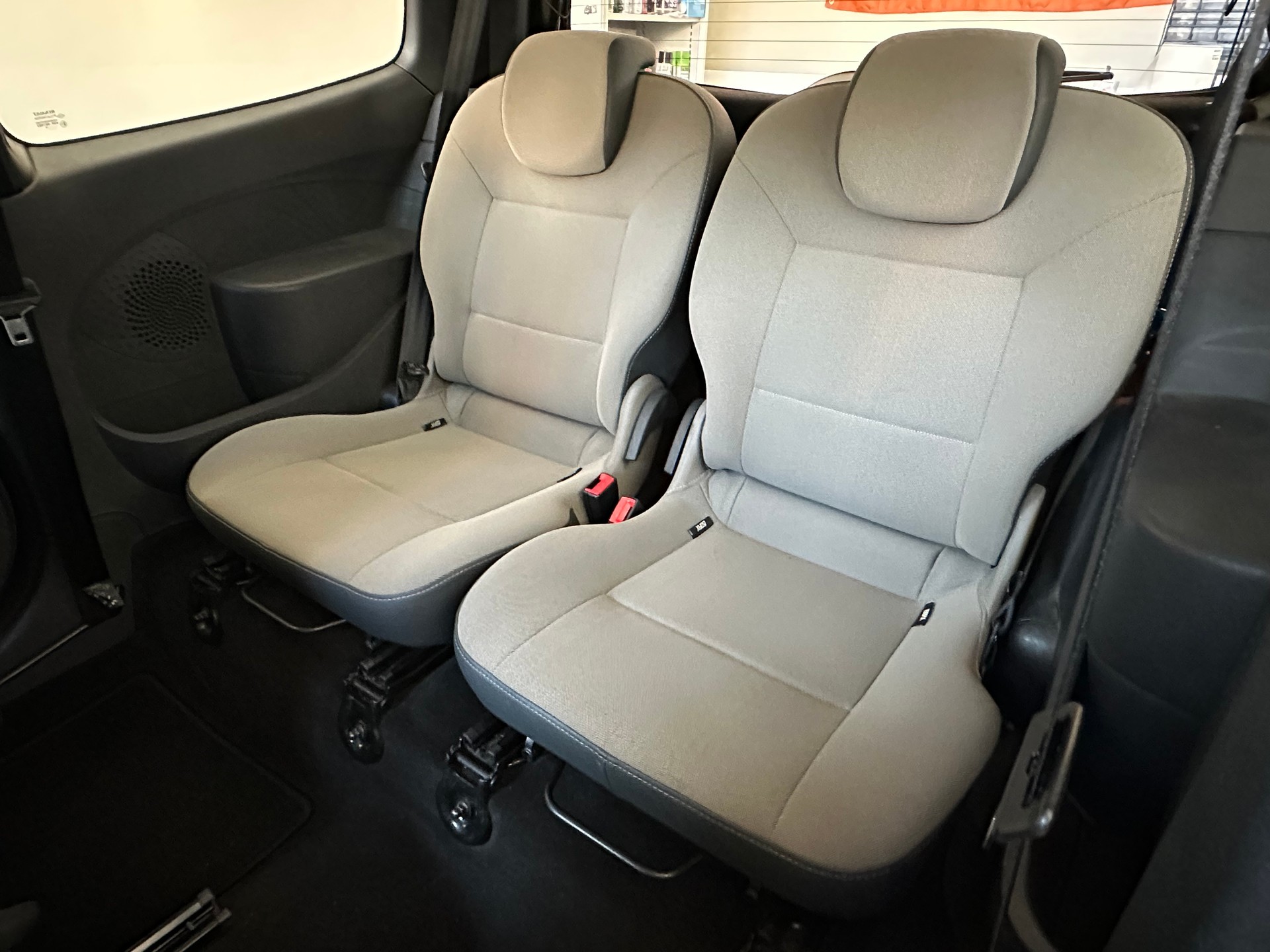 RENAULT Twingo 1.2 Expression-image-13