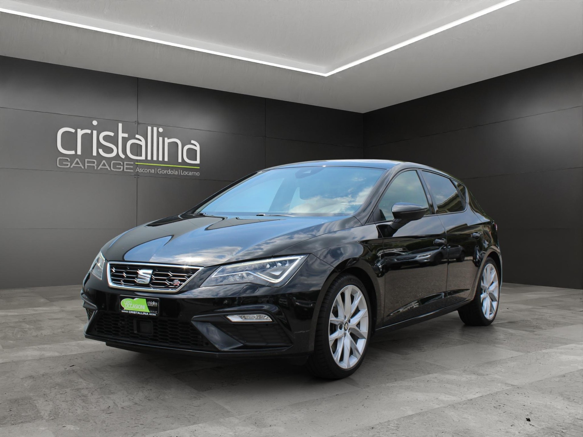SEAT Leon 2.0 TSI FR DSG-image-0