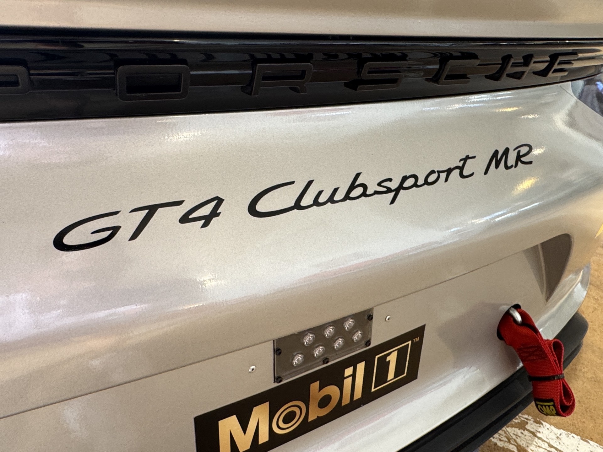 PORSCHE CAYMAN GT4 Clubsport Manthey Racing-image-22