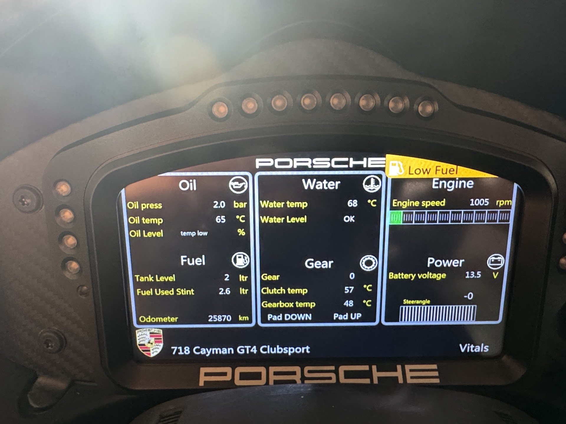 PORSCHE CAYMAN GT4 Clubsport Manthey Racing-image-15