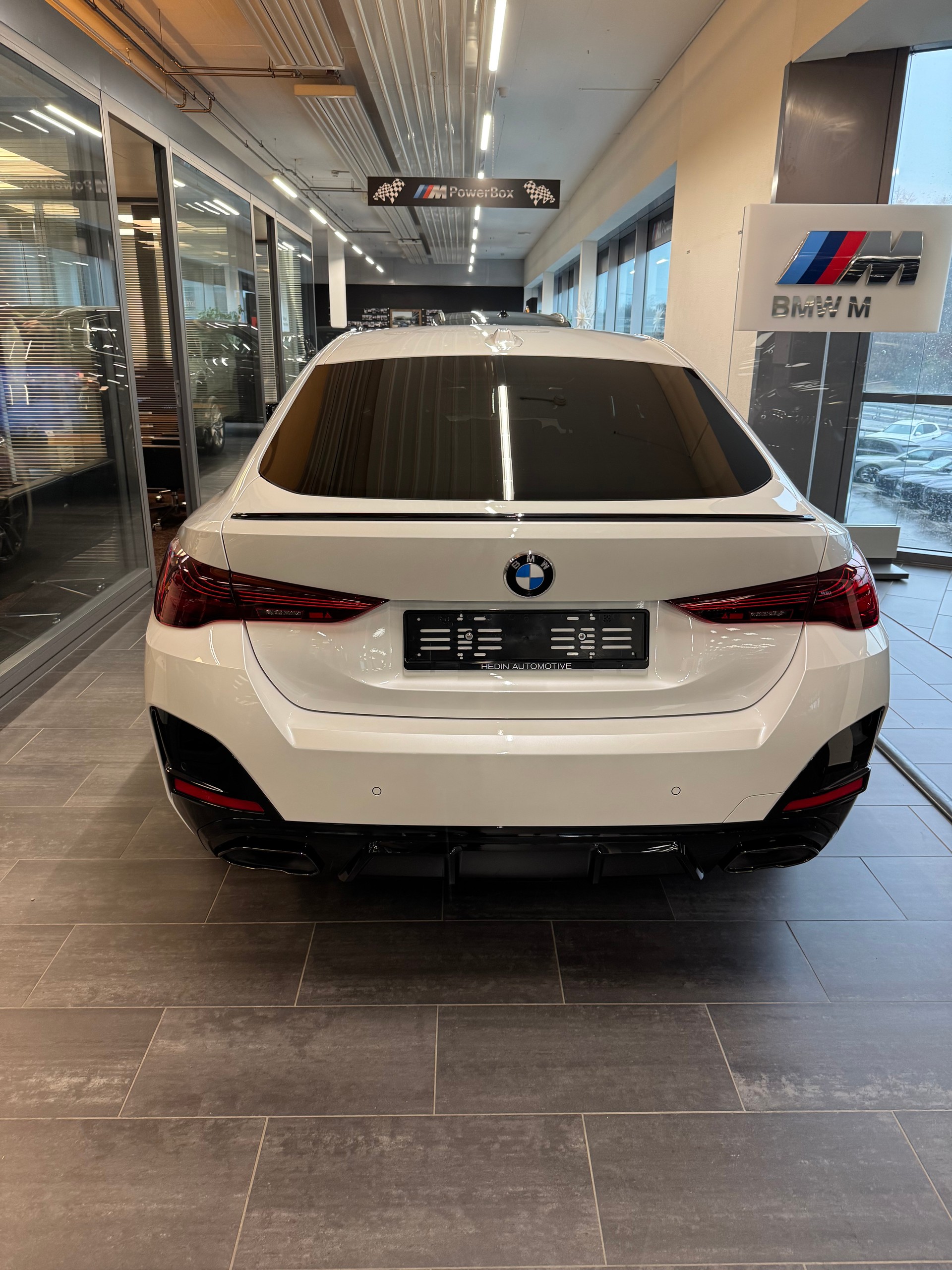BMW M440i xDrive 48V Gran Coupé M Sport-image-6
