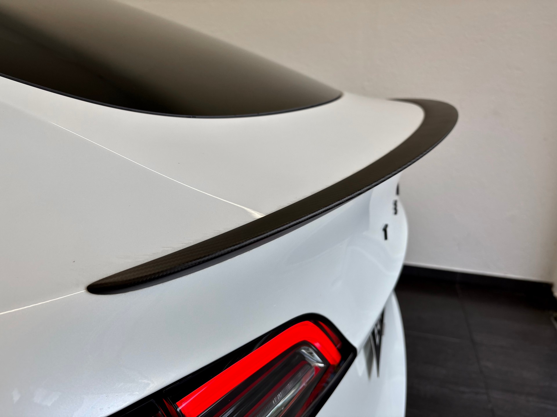 TESLA Model Y Performance-image-4