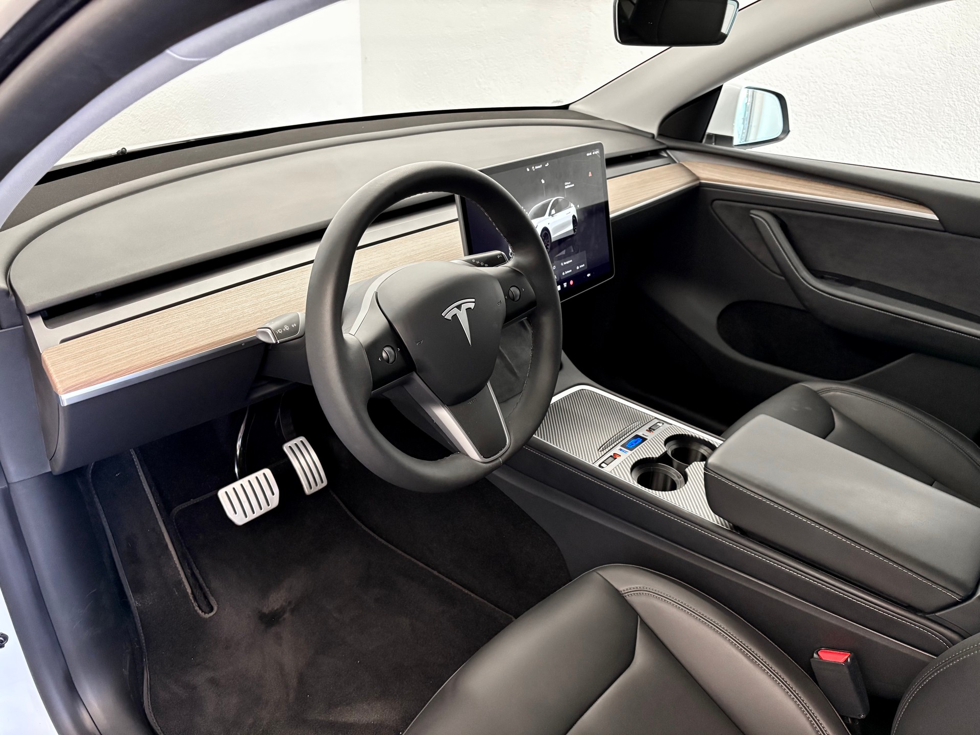 TESLA Model Y Performance-image-16