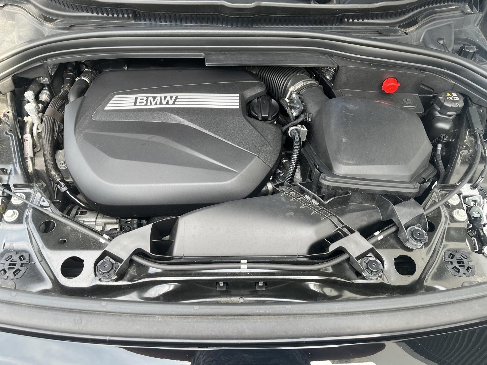 BMW 218d Active Tourer-image-21
