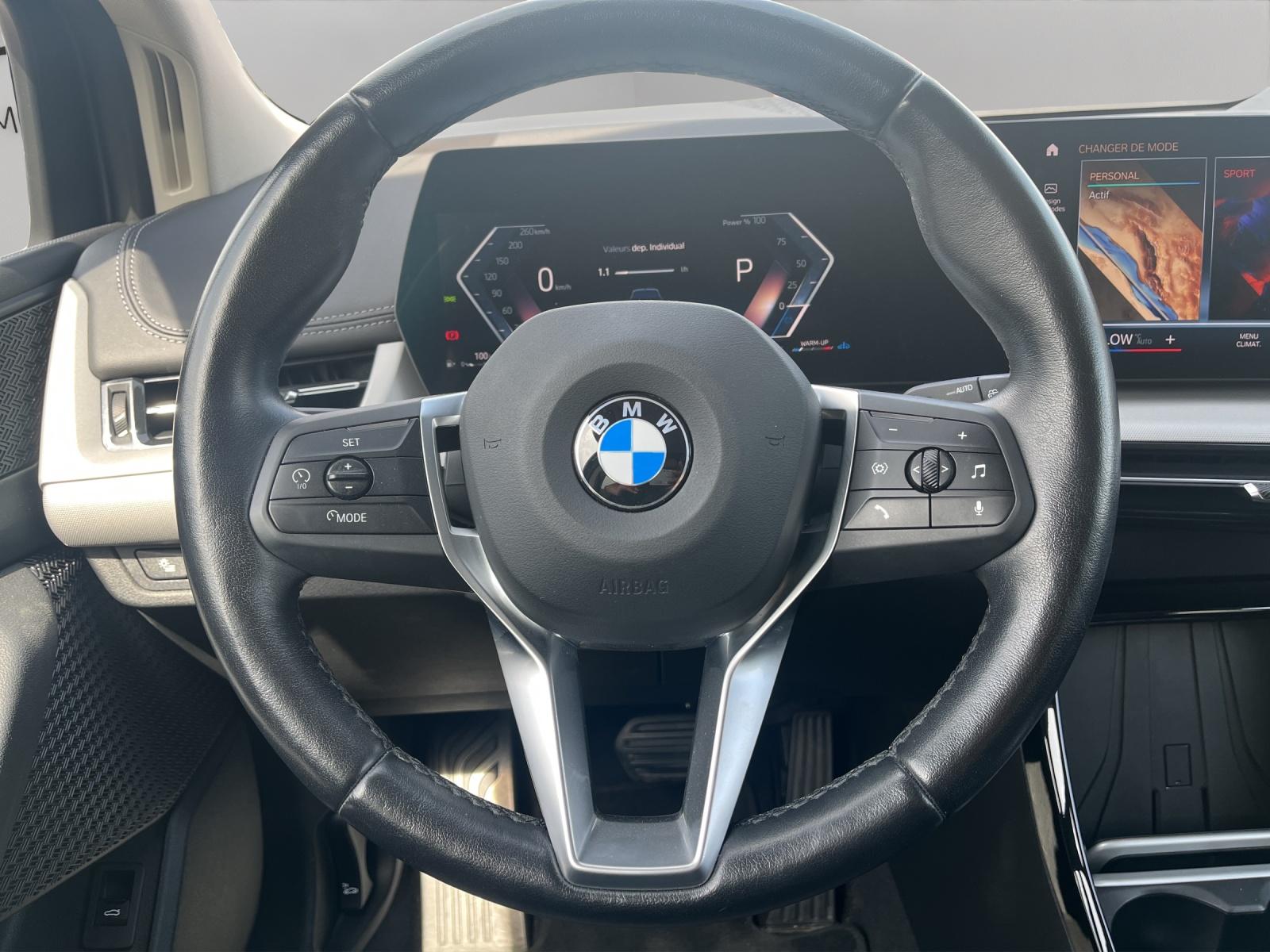 BMW 218d Active Tourer-image-13