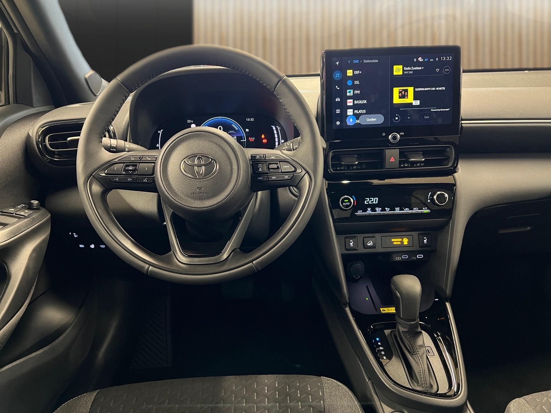 TOYOTA Yaris Cross 1.5 Trend AWDi e-CVT-image-11