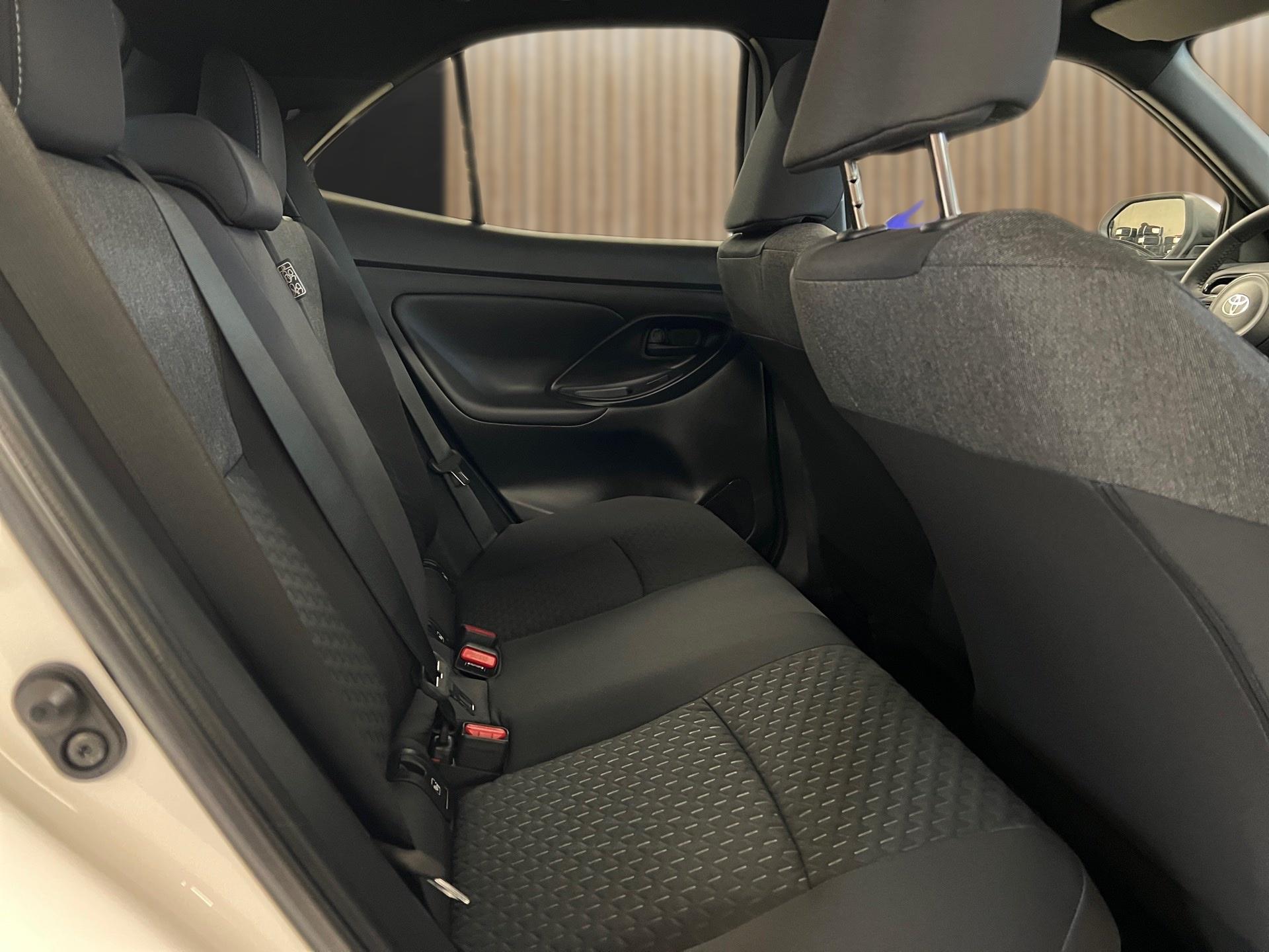 TOYOTA Yaris Cross 1.5 Trend AWDi e-CVT-image-13
