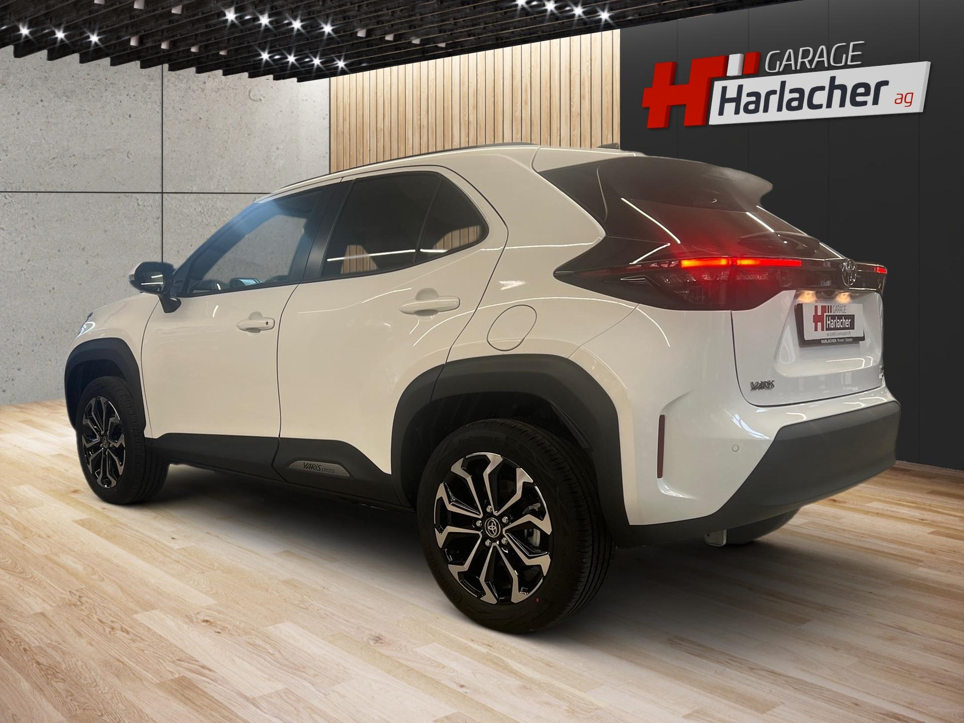 TOYOTA Yaris Cross 1.5 Trend AWDi e-CVT-image-6