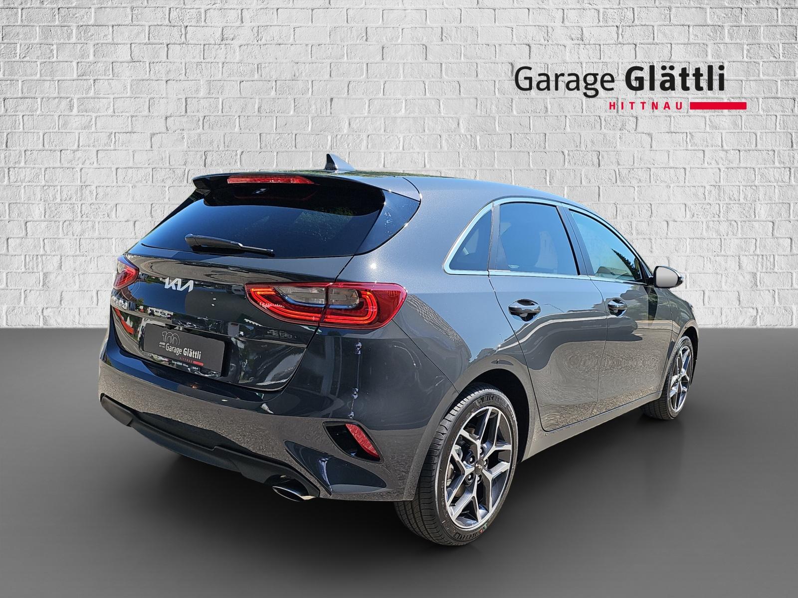 KIA Ceed 1.5 T-GDi MHEV Power-showroom-element-2