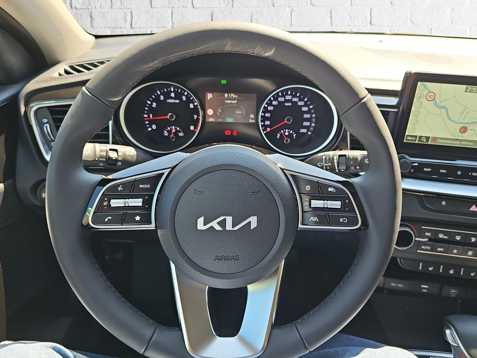 KIA Ceed 1.5 T-GDi MHEV Power-image-11