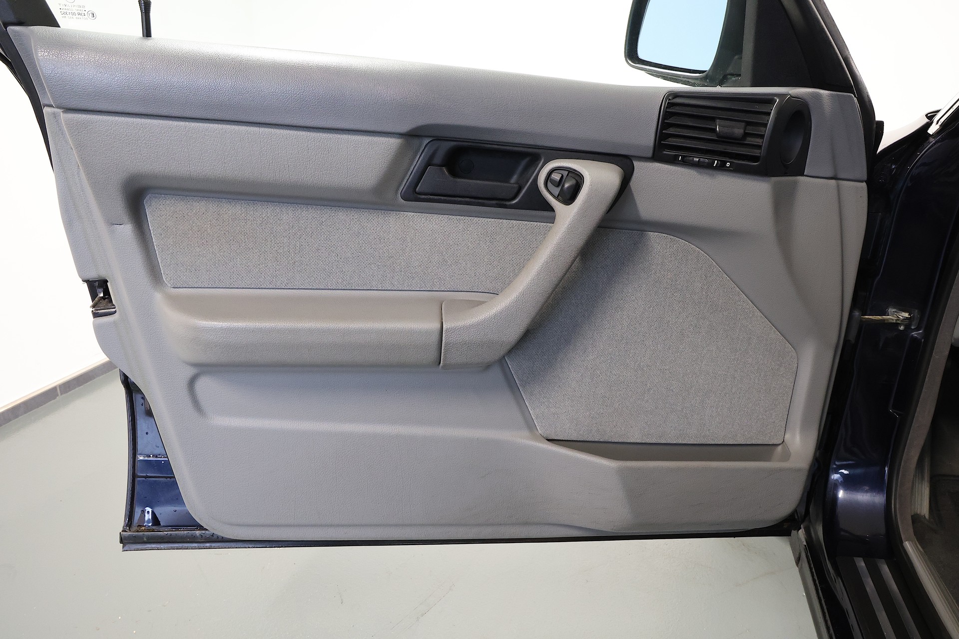 BMW 518i Touring **Nur 60'500km** **frisch ab MFK**-image-8