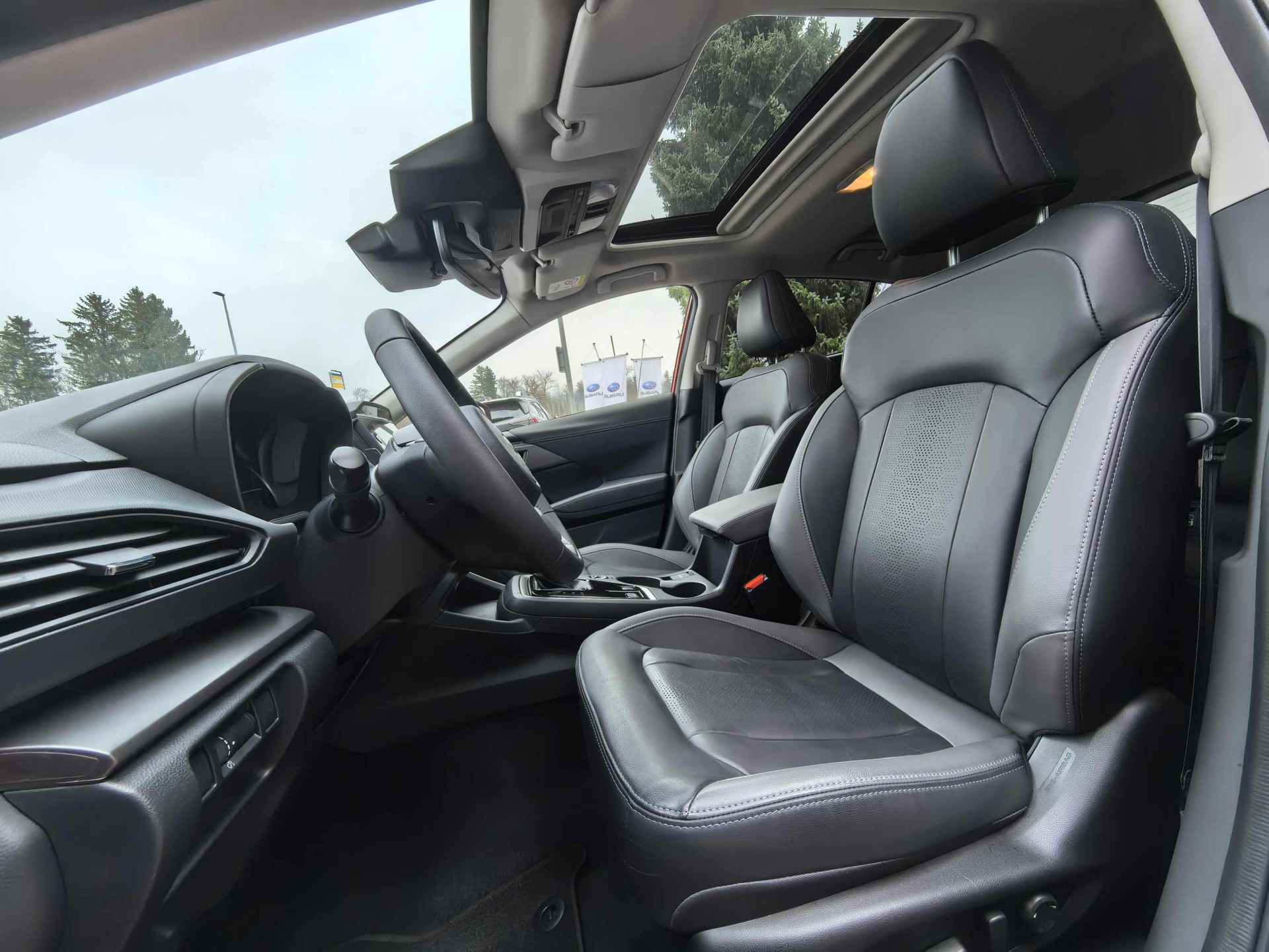 SUBARU Impreza 2.0 e-Boxer Luxury AWD Lineartronic-image-7