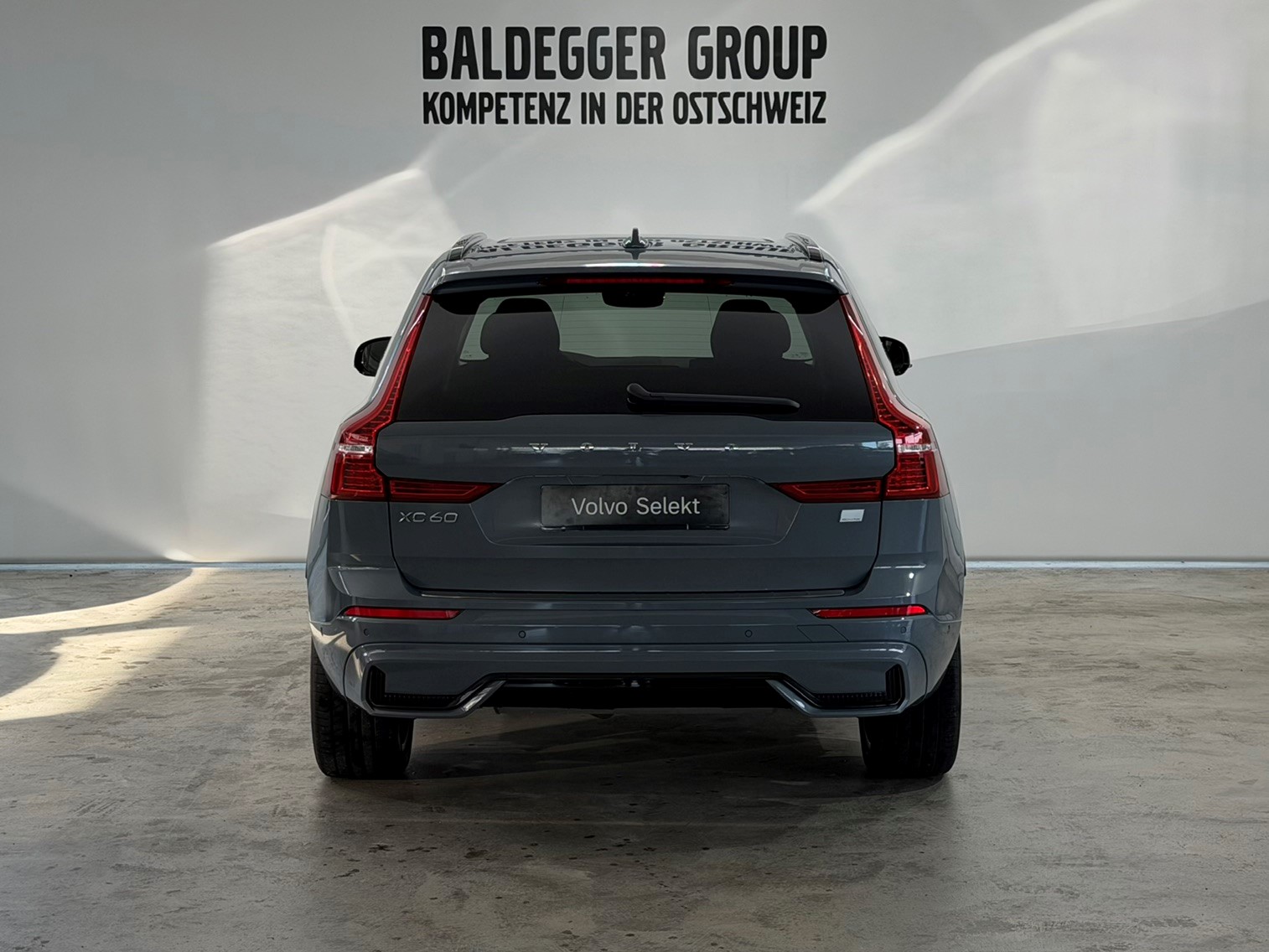 VOLVO XC60 2.0 T6 TE Ultimate Dark e-image-7