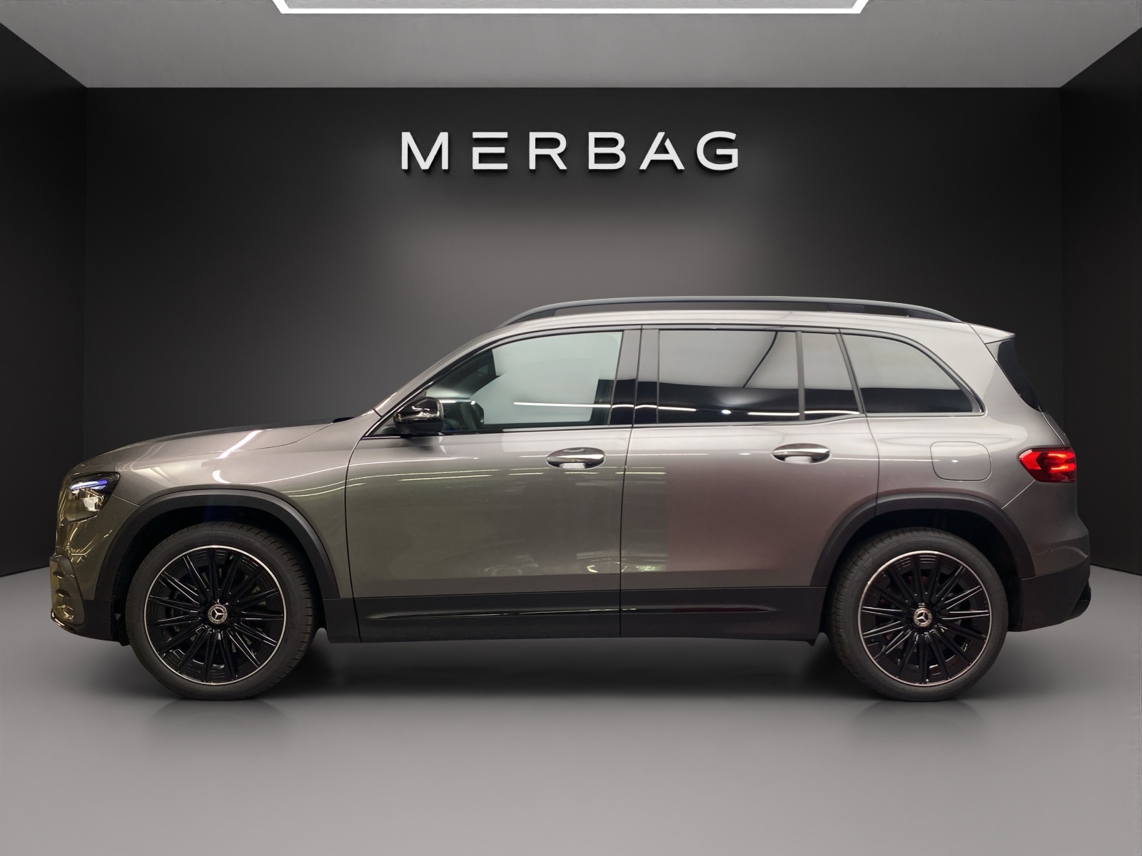 MERCEDES-BENZ GLB 220 d 4M 8G-Tronic-image-2