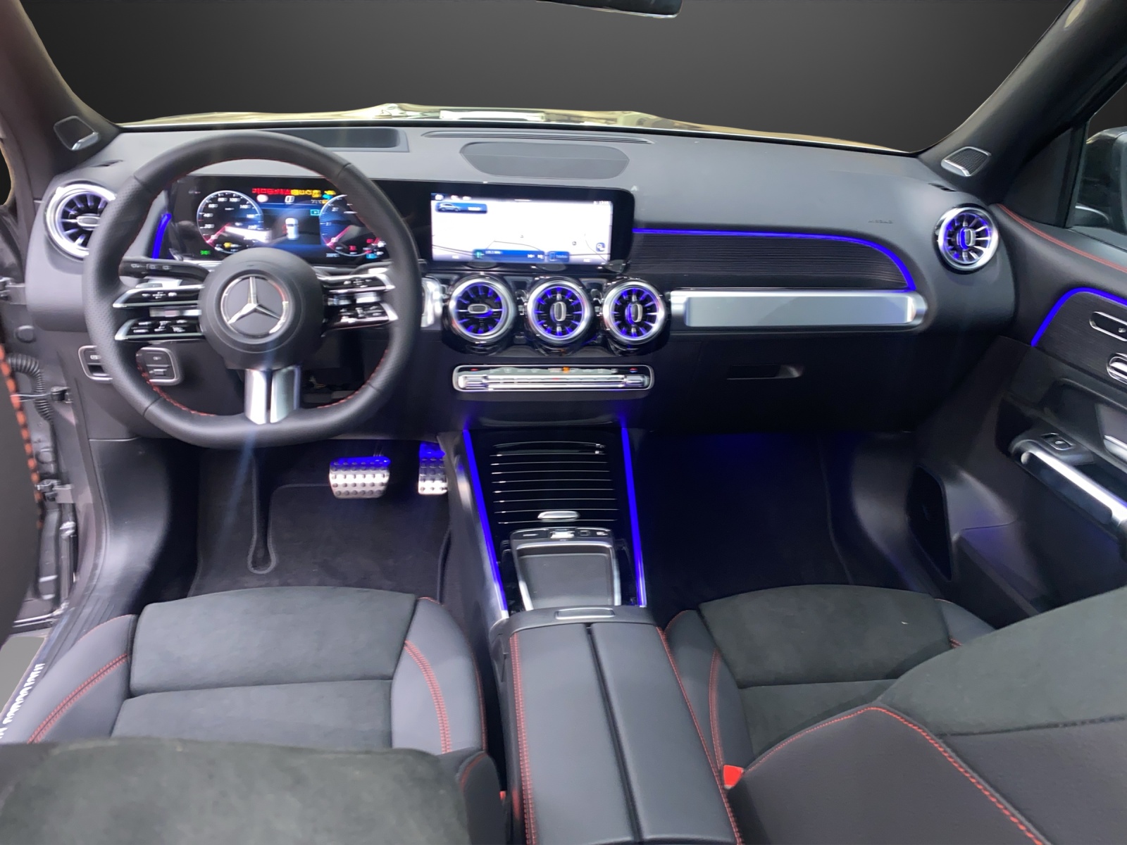 MERCEDES-BENZ GLB 220 d 4M 8G-Tronic-image-11