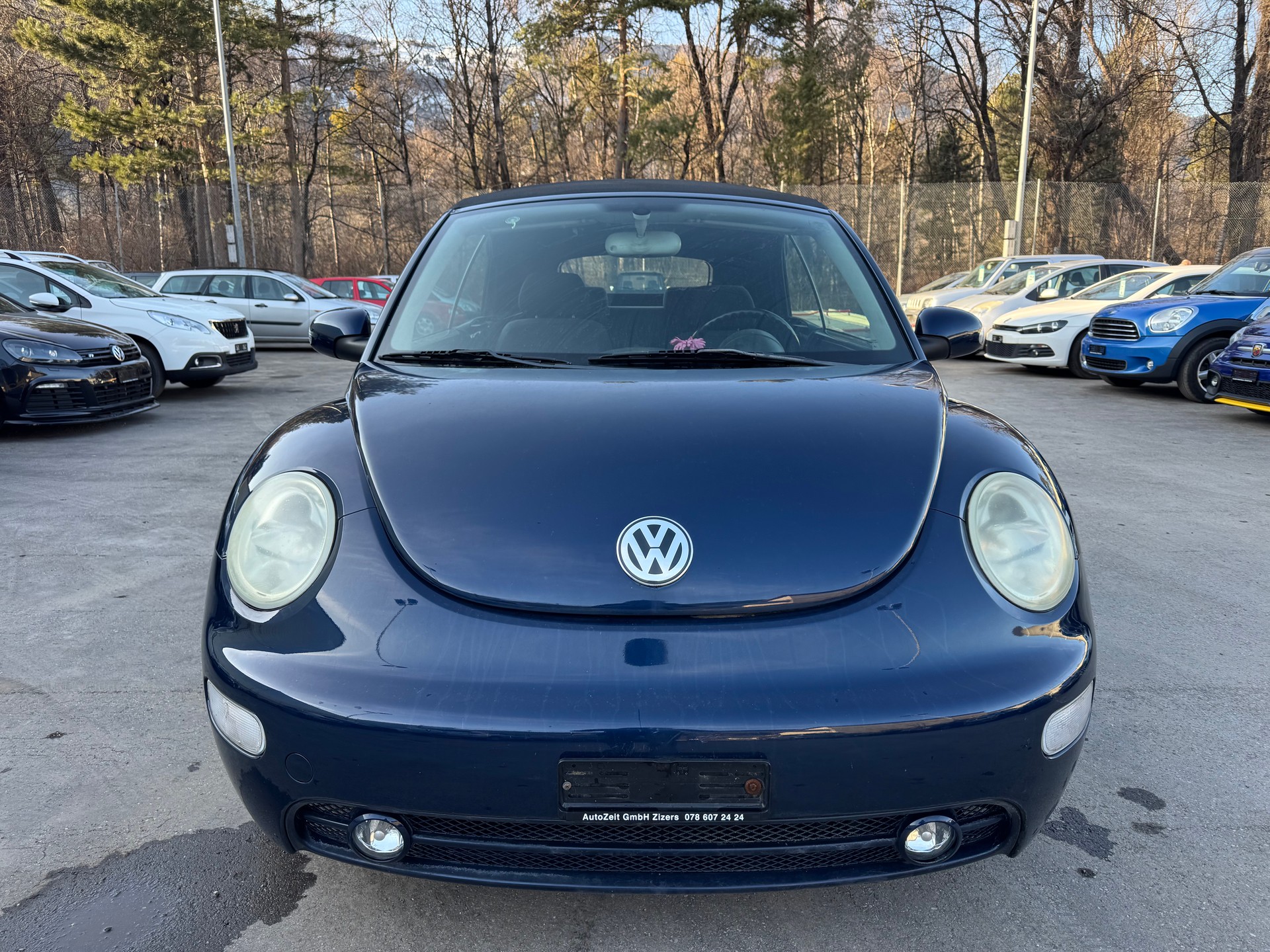 VW Beetle Cabrio 1.6-image-0