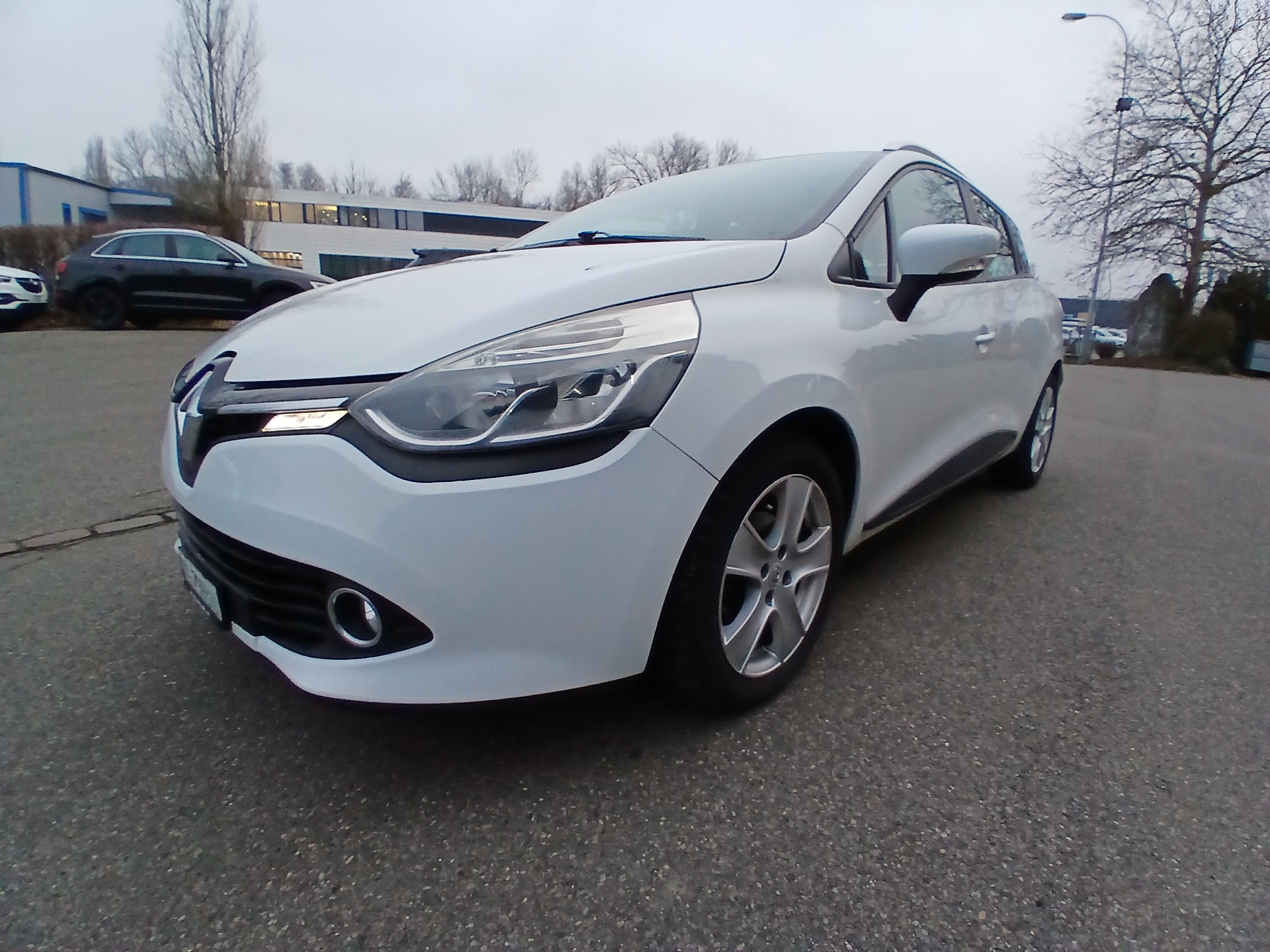 RENAULT Clio Grandtour 1.5 dCi Swiss Edition EDC-image-0