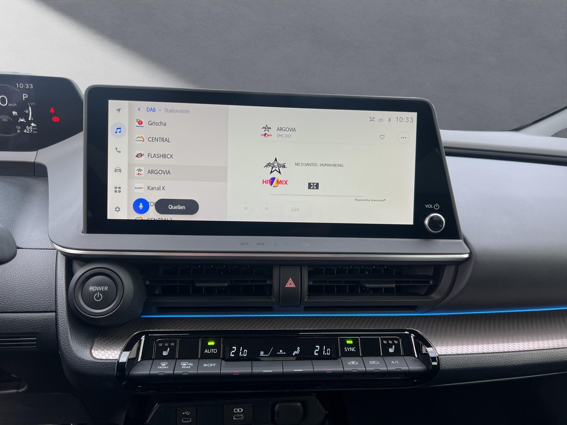 TOYOTA Prius 2.0 Plug-In-Hybrid Style-image-6