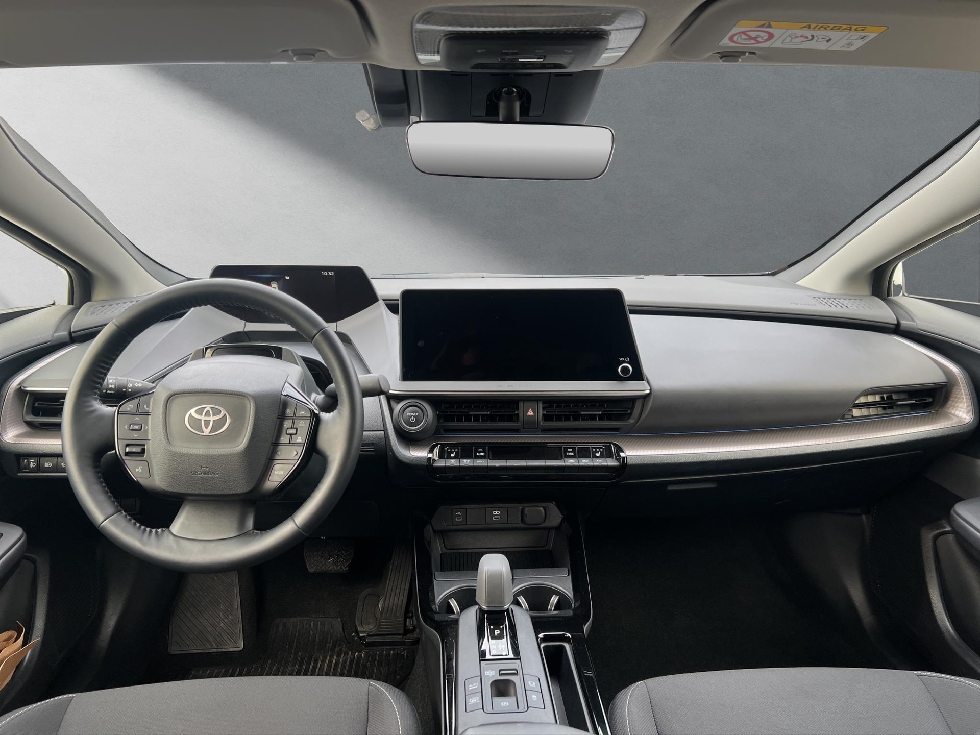 TOYOTA Prius 2.0 Plug-In-Hybrid Style-showroom-element-3
