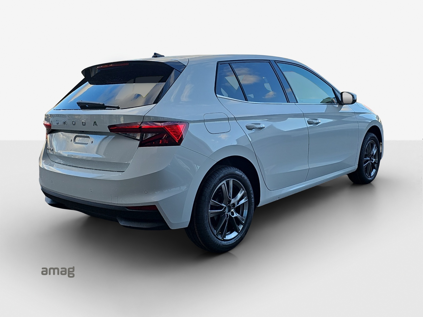 SKODA Fabia 1.5 TSI Dynamic DSG-image-4