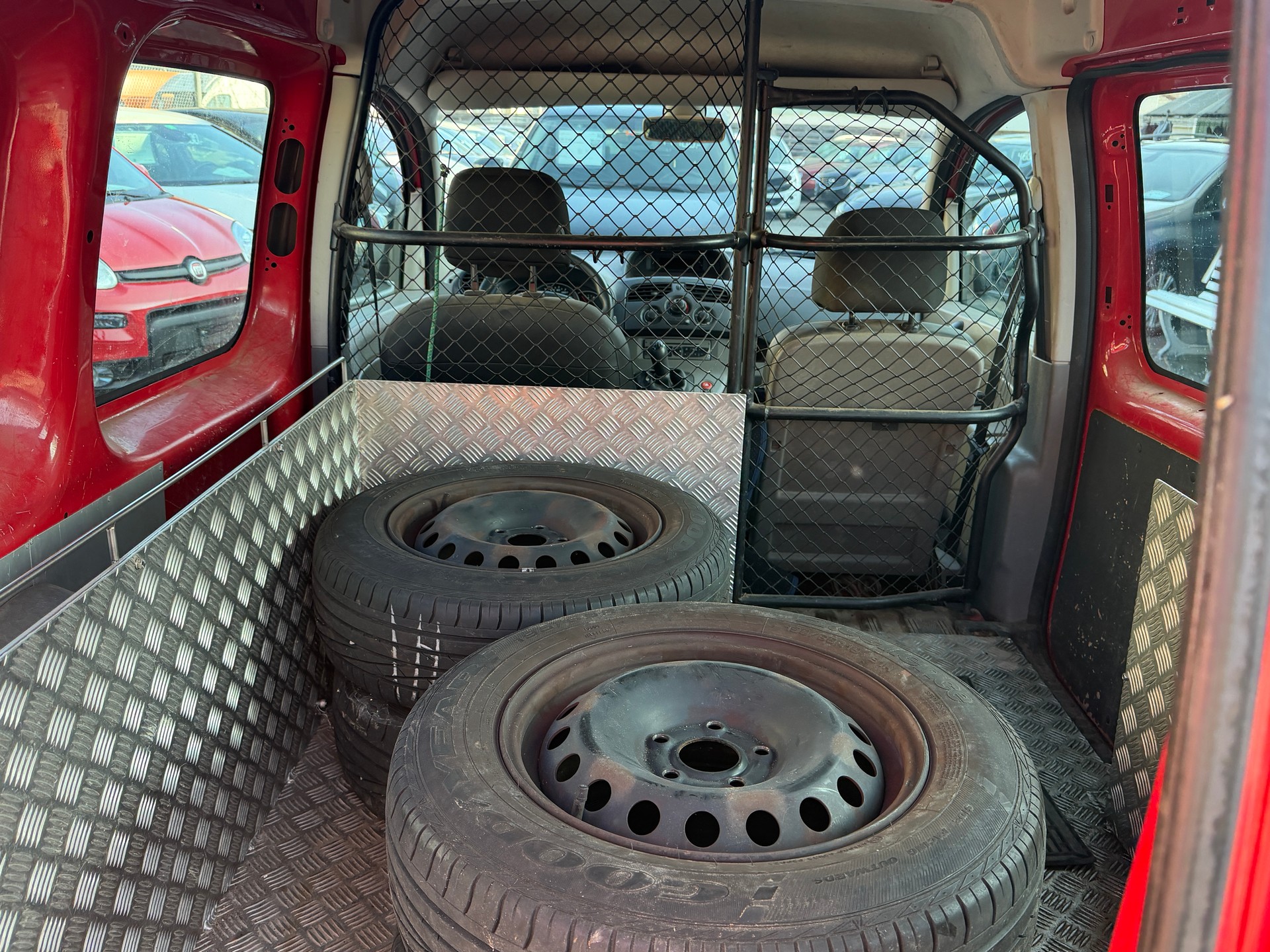RENAULT Kangoo 1.6 105 Business-image-5