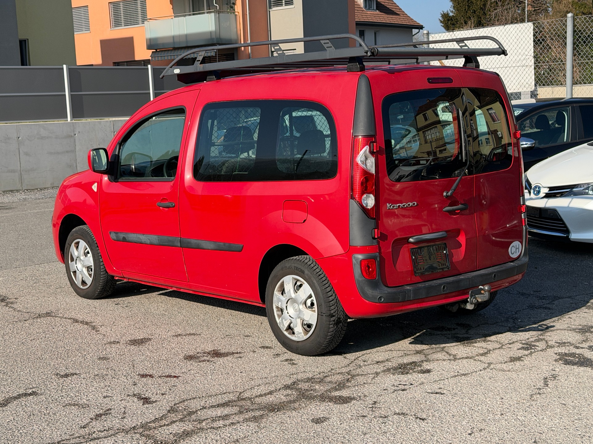 RENAULT Kangoo 1.6 105 Business-image-14