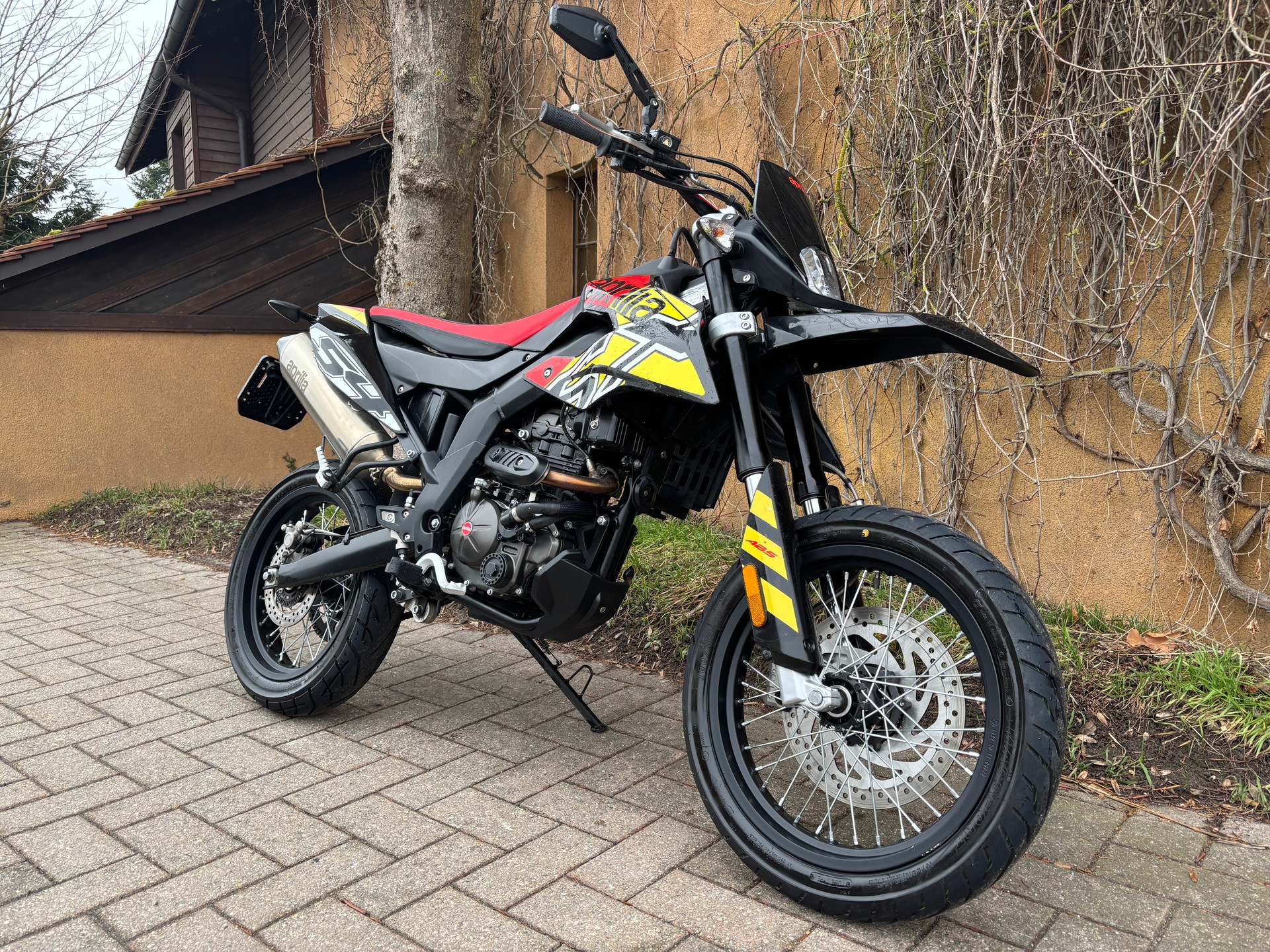 APRILIA SX 125-image-1