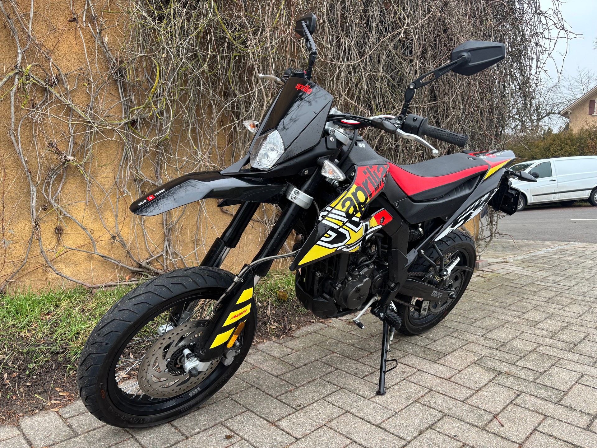 APRILIA SX 125-image-4