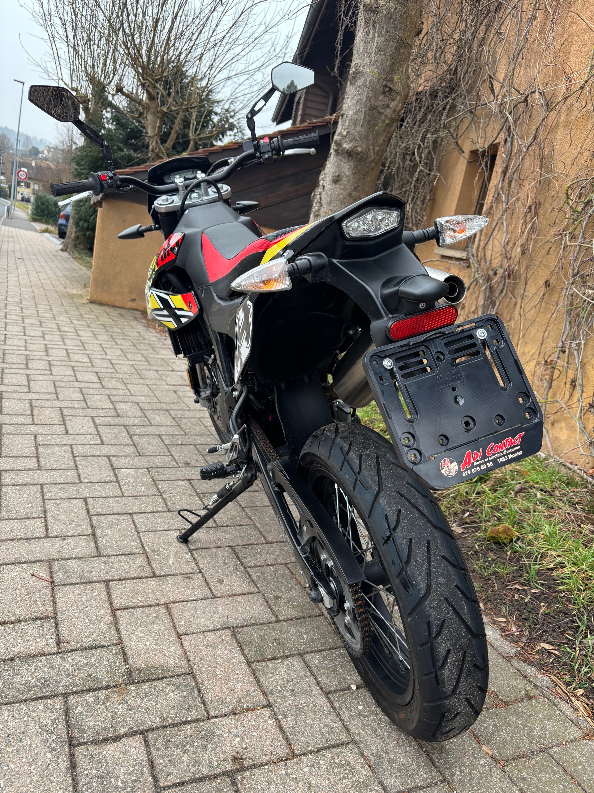 APRILIA SX 125-image-7