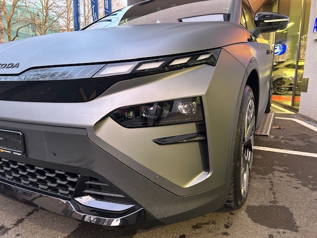 SKODA Elroq 85 RS Matt Edition 4x4-image-2