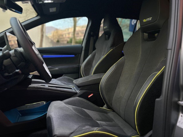 SKODA Elroq 85 RS Matt Edition 4x4-image-8