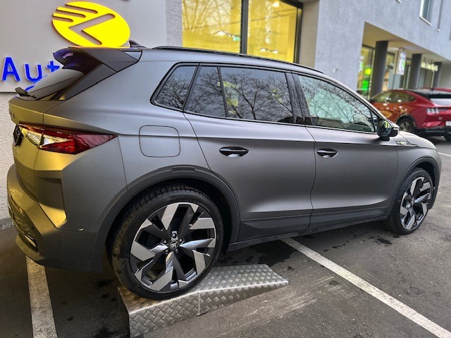 SKODA Elroq 85 RS Matt Edition 4x4-image-10
