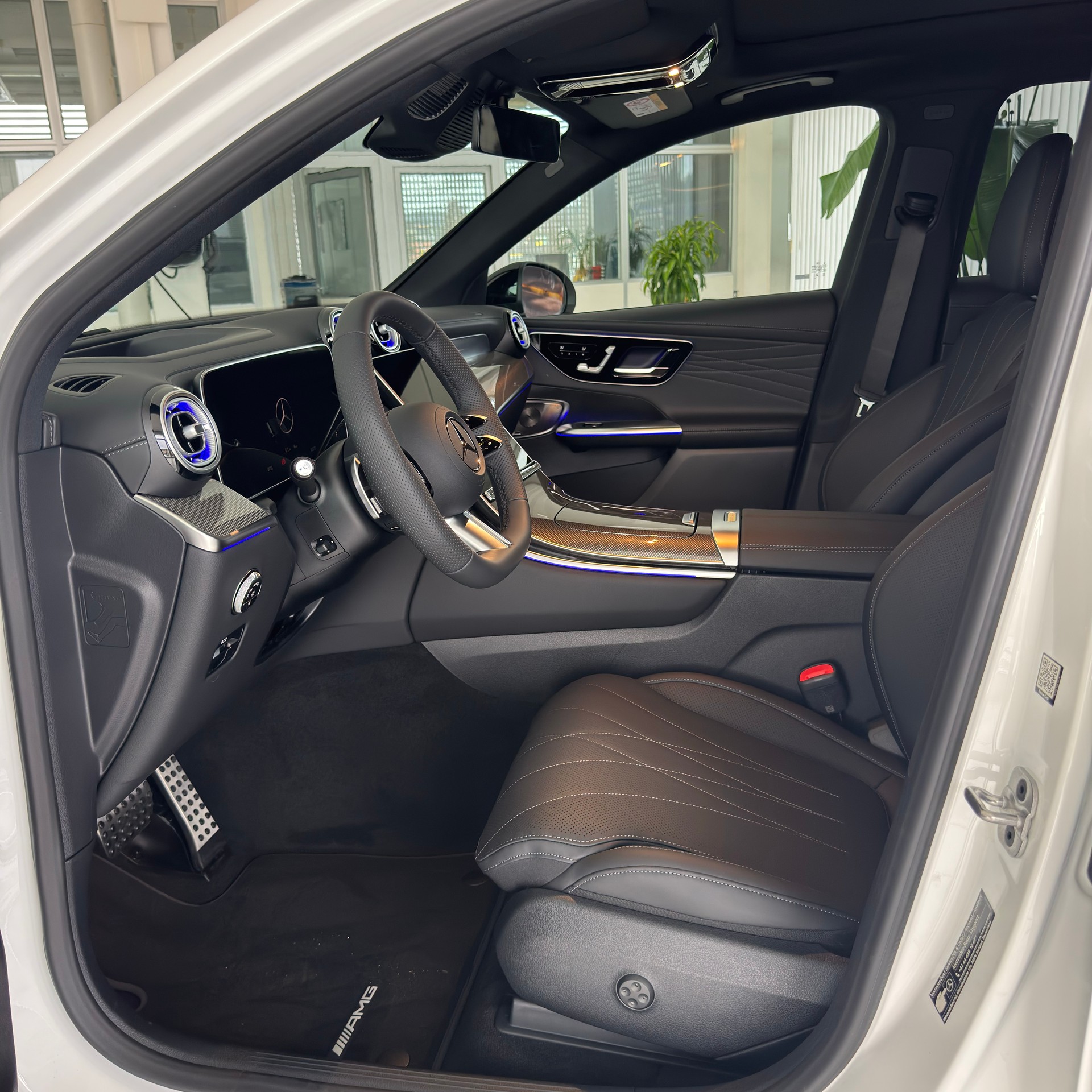 MERCEDES-BENZ GLC 450d 4Matic-image-7