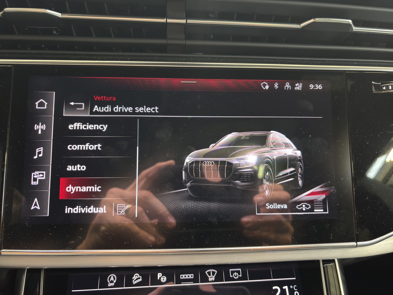 AUDI SQ8 TFSI quattro tiptronic-image-14