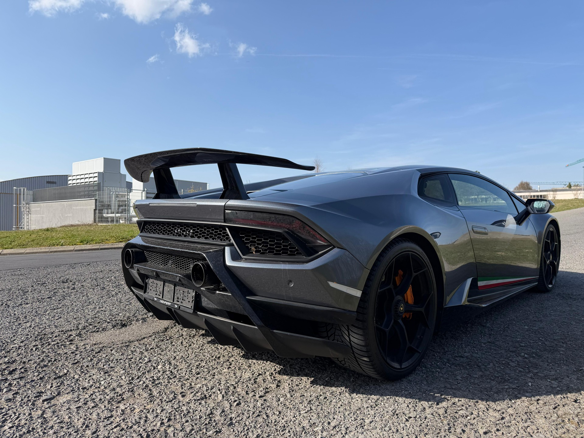 LAMBORGHINI Huracan LP640-4 Coupé Performante DCT-image-4