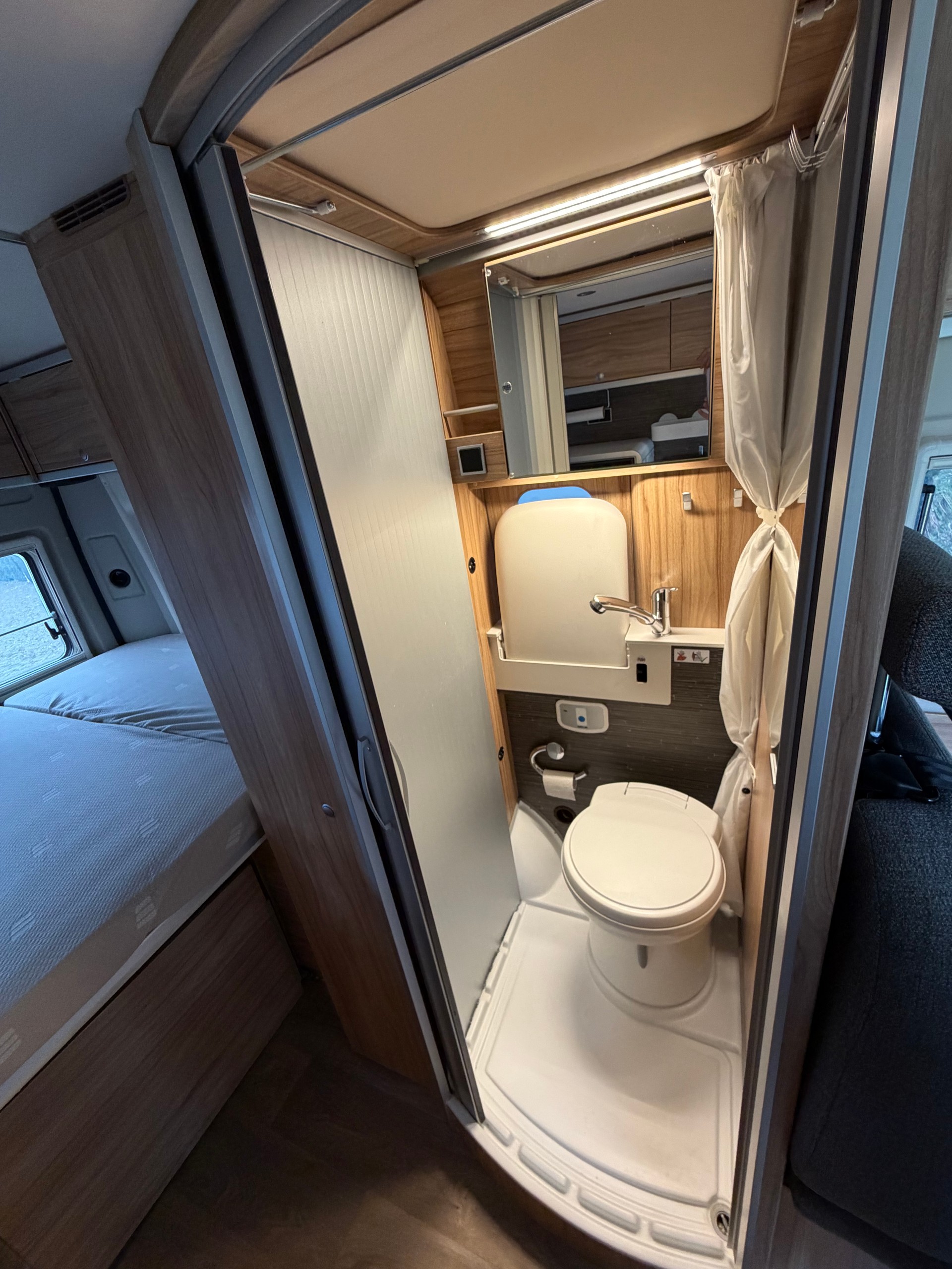FIAT Hymer Grand Canyon-image-4